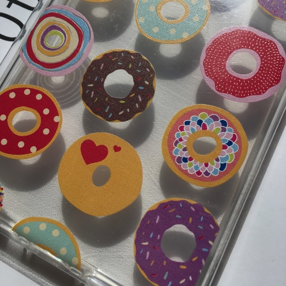 🍩 NIB iPhone 6/7 plus case 🍩 - Picture 2 of 2